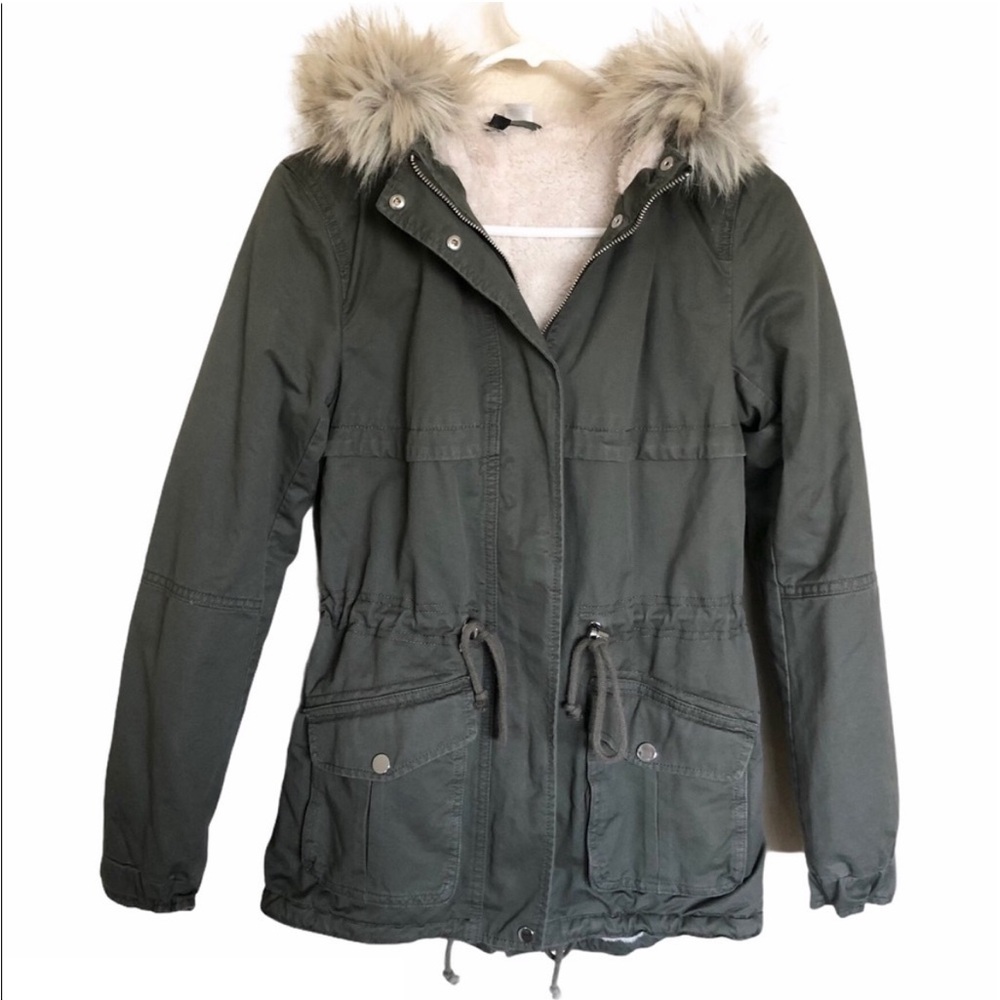 H&M Olive Green Zip Up Sherpa Lining Jacket